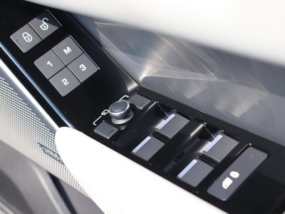 2020 LAND Rover RANGE ROVER VELAR thumbnail 43