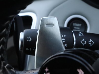 2020 LAND Rover RANGE ROVER VELAR photo 16
