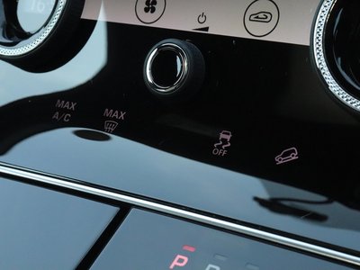 2020 LAND Rover RANGE ROVER VELAR thumbnail 33