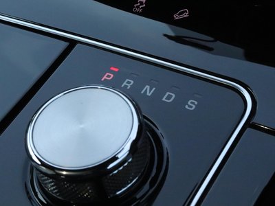 2020 LAND Rover RANGE ROVER VELAR thumbnail 34