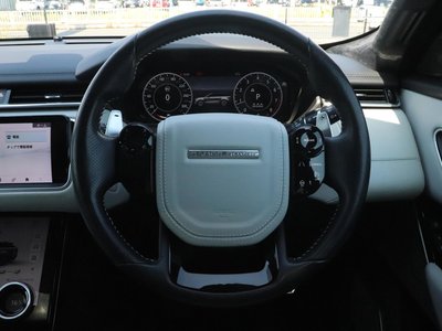 2020 LAND Rover RANGE ROVER VELAR photo 11