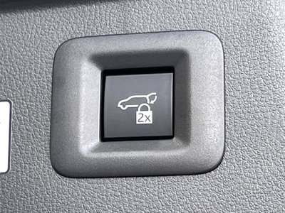 صورة 57 لـ 2023 Toyota ALPHARD