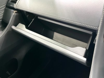 صورة 69 لـ 2023 Toyota ALPHARD