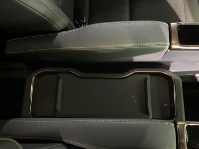 صورة 67 لـ 2023 Toyota ALPHARD