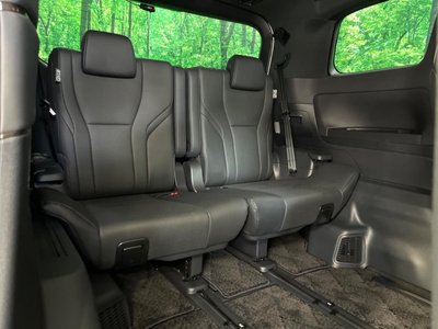 صورة 12 لـ 2023 Toyota ALPHARD