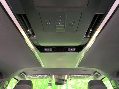 صورة 66 لـ 2023 Toyota ALPHARD