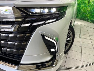 صورة 15 لـ 2023 Toyota ALPHARD