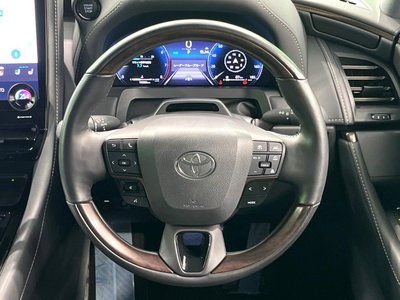 صورة 14 لـ 2023 Toyota ALPHARD