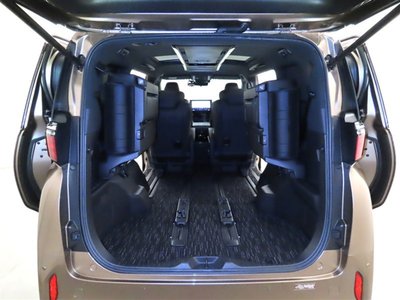 2023 Toyota ALPHARD 照片 35