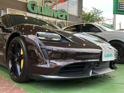 صورة 39 لـ 2021 Porsche TAYCAN