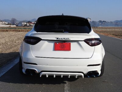صورة 13 لـ 2016 Maserati LEVANTE