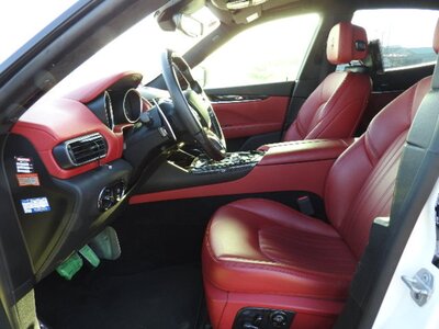 صورة 22 لـ 2016 Maserati LEVANTE