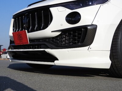 صورة 46 لـ 2016 Maserati LEVANTE