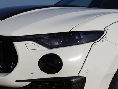 صورة 98 لـ 2016 Maserati LEVANTE