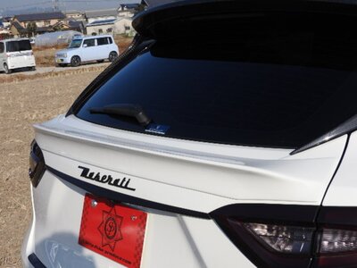 صورة 104 لـ 2016 Maserati LEVANTE
