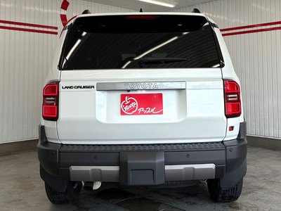 صورة 8 لـ 2024 Toyota LAND CRUISER 250