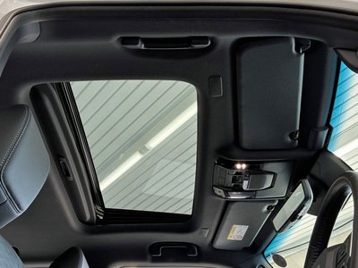 صورة 23 لـ 2024 Toyota LAND CRUISER 250