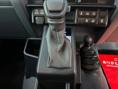 2024 Toyota LAND CRUISER 70 照片 62