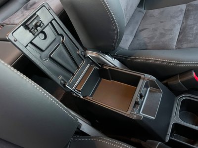 2024 Toyota LAND CRUISER 70 照片 33