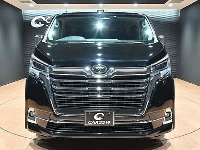 صورة 6 لـ 2023 Toyota GRAND ACE