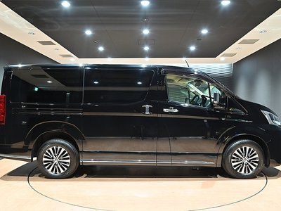 صورة 10 لـ 2023 Toyota GRAND ACE