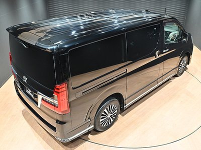 صورة 9 لـ 2023 Toyota GRAND ACE