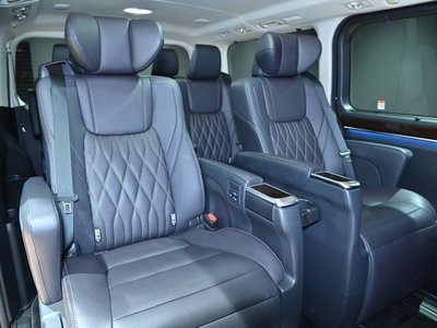 2023 Toyota GRAND ACE — миниатюра 19