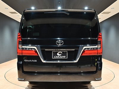 صورة 7 لـ 2023 Toyota GRAND ACE
