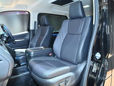 2023 Toyota GRAND ACE — миниатюра 18