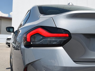 2025 BMW 2 SERIES COUPE photo 9