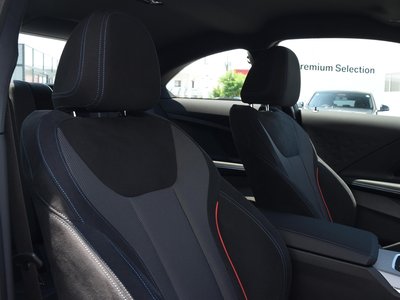 2025 BMW 2 SERIES COUPE thumbnail 17