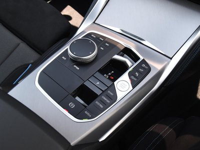 2025 BMW 2 SERIES COUPE thumbnail 20