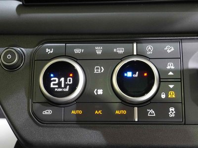 2024 LAND Rover DEFENDER thumbnail 26