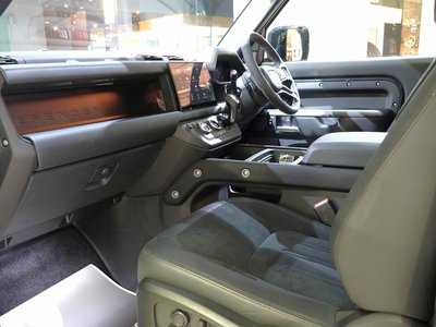 2024 LAND Rover DEFENDER thumbnail 33