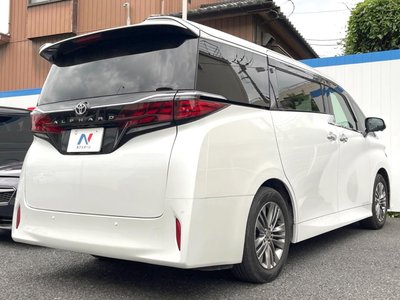 2024 Toyota ALPHARD — фото 19