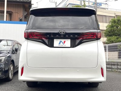 2024 Toyota ALPHARD — фото 17