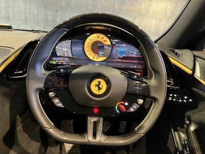صورة 10 لـ 2025 Ferrari ROMA SPIDER