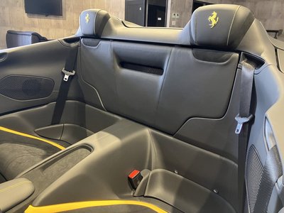2025 Ferrari ROMA SPIDER 缩略图 38