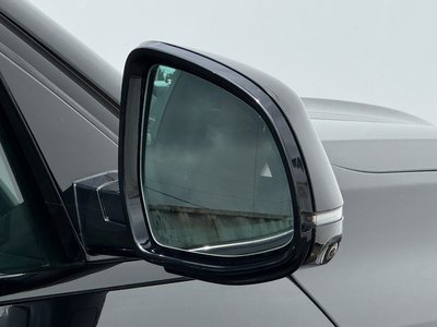 2021 BMW X6 thumbnail 64