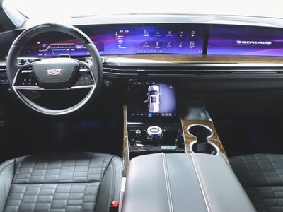 2026 Cadillac ESCALADE — фото 11