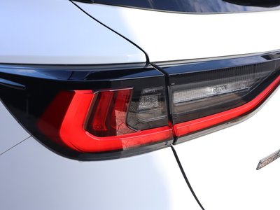 2025 Lexus LBX — миниатюра 73