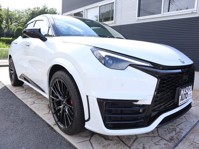 2025 Lexus LBX — миниатюра 3