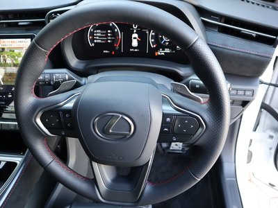 2025 Lexus LBX — миниатюра 61