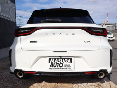 2025 Lexus LBX — миниатюра 6