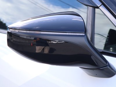 2025 Lexus LBX — миниатюра 75