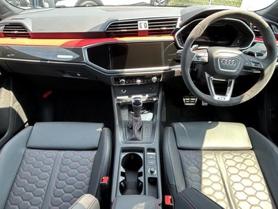 صورة 2 لـ 2023 AUDI RS Q3