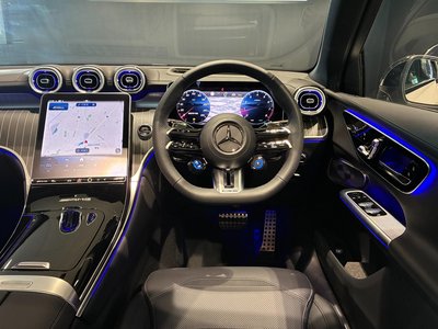 2025 Mercedes-BENZ GLC AMG 照片 15