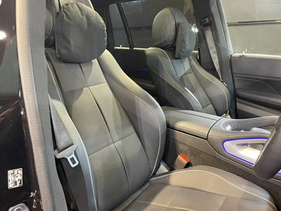 2026 Mercedes-BENZ GLS photo 10