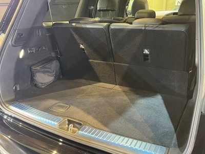 2026 Mercedes-BENZ GLS photo 14