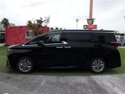 2026 Toyota ALPHARD 照片 35